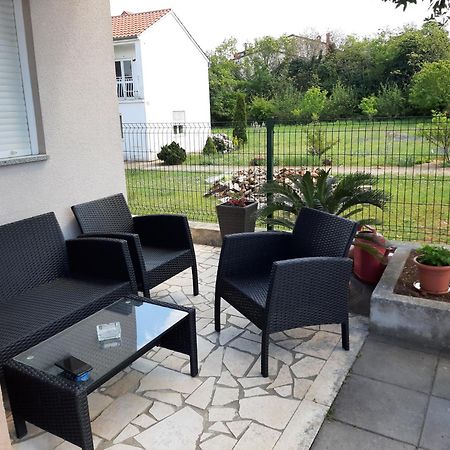 Apartment Stefania Ровінь Екстер'єр фото
