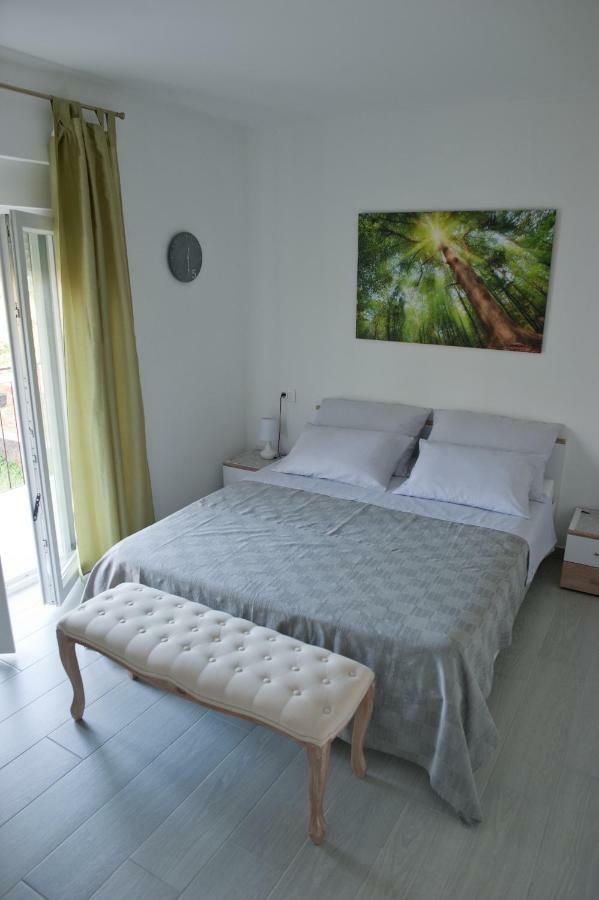 Apartment Stefania Ровінь Екстер'єр фото