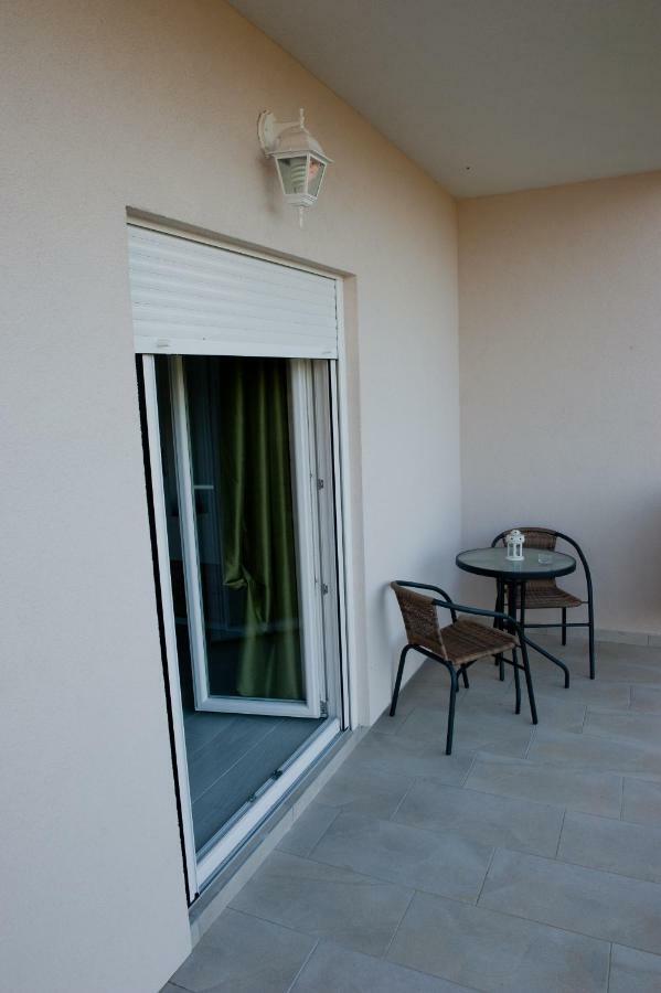 Apartment Stefania Ровінь Екстер'єр фото
